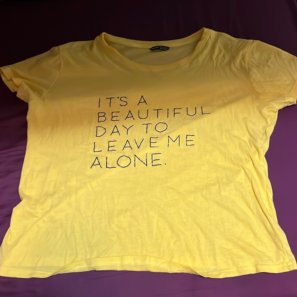 A size L shirt, from SHEIN. - Picture 1 of 1